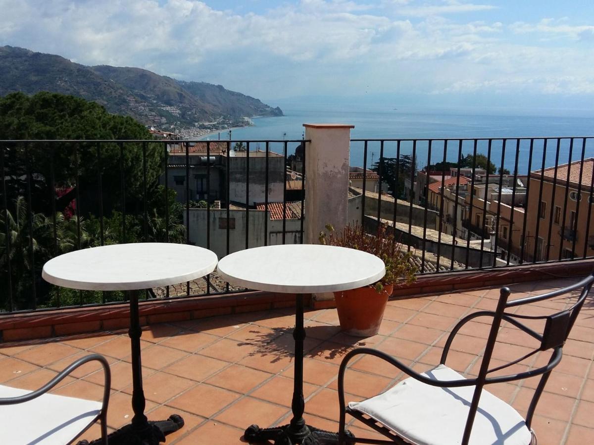 Tranquil In Near Isola Bella Sea Holiday home *